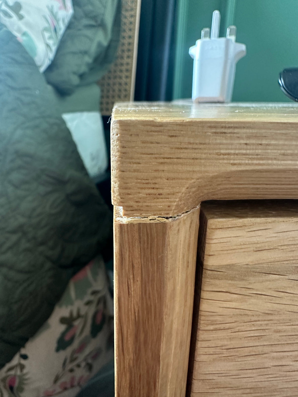 Wright Oak Bedside Table (Damaged)