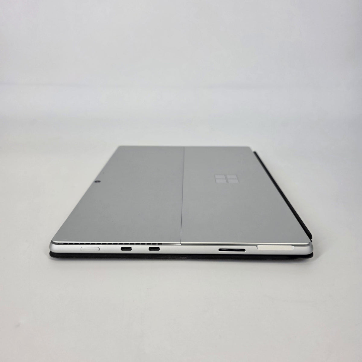 Microsoft Surface Pro 8 13 Silver WiFi 2.6 GHz Intel Core i5 11th