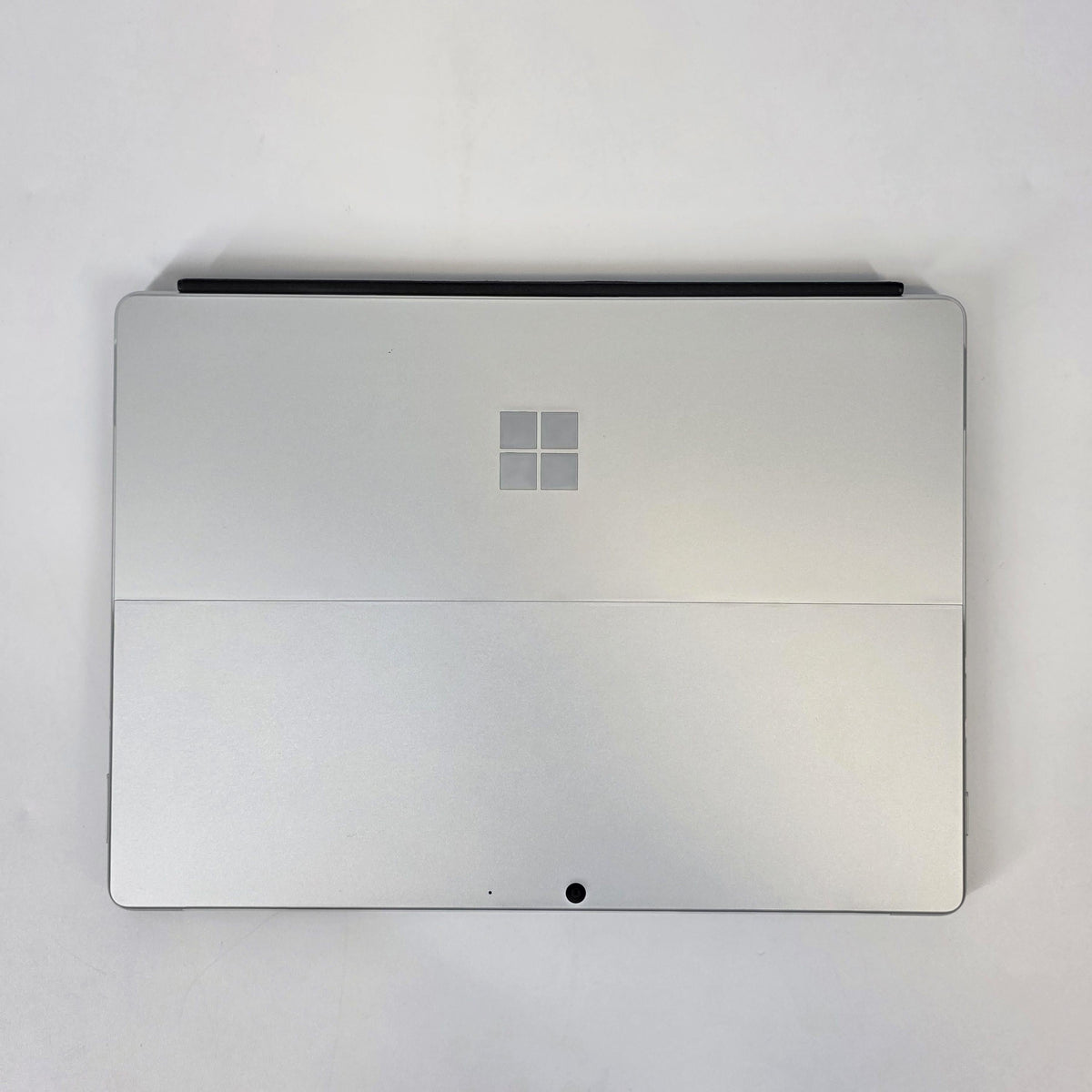 Microsoft Surface Pro 8 13 Silver WiFi 2.6 GHz Intel Core i5 11th