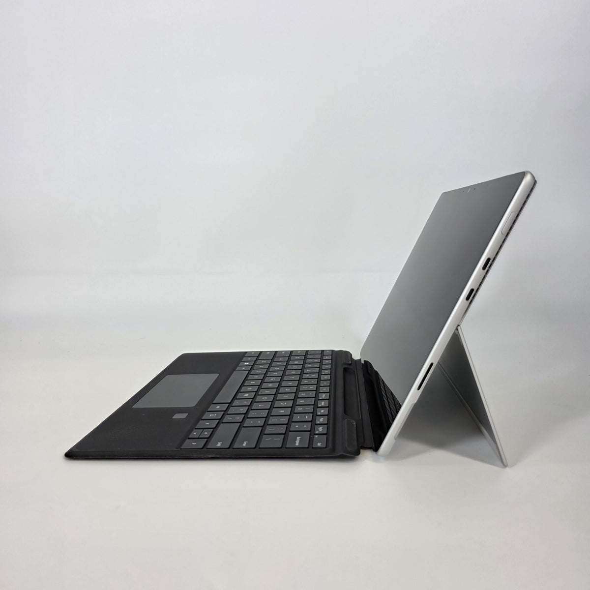 Microsoft Surface Pro 8 13 Silver WiFi 2.6 GHz Intel Core i5 11th