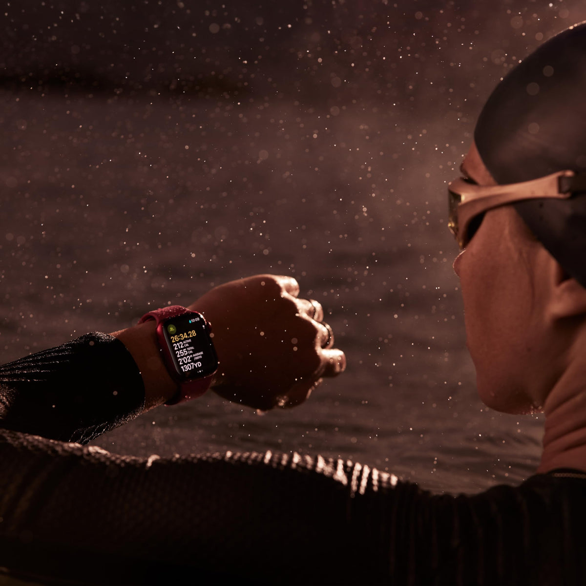 Apple Watch Series 9 [GPS 45mm] Smartwatch with Starlight Aluminum Case and Sport Band M/L - MR973LL/A
