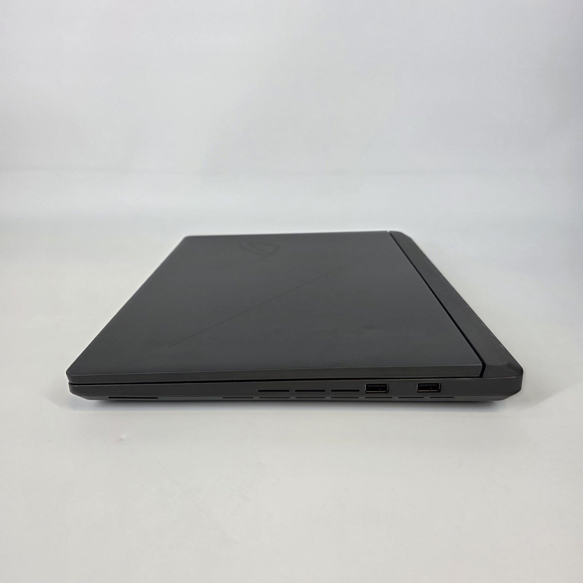 Asus ROG Strix G16 G615 16 Black 2.7 GHz Intel Core Ultra 9 Series 2
