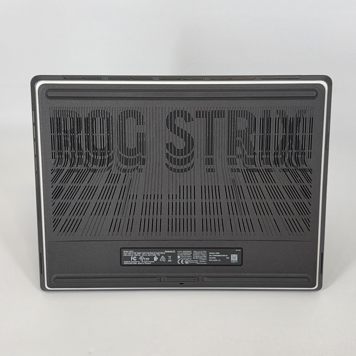Asus ROG Strix G16 G615 16 Black 2.7 GHz Intel Core Ultra 9 Series 2