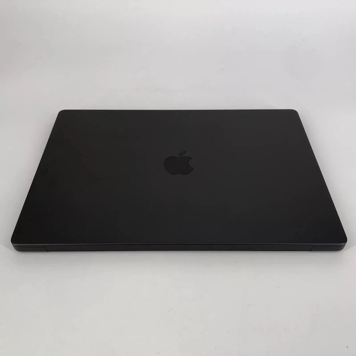 Apple MacBook Pro 16 2026 Space Black M5 Max 18-Core CPU 48GB Unified