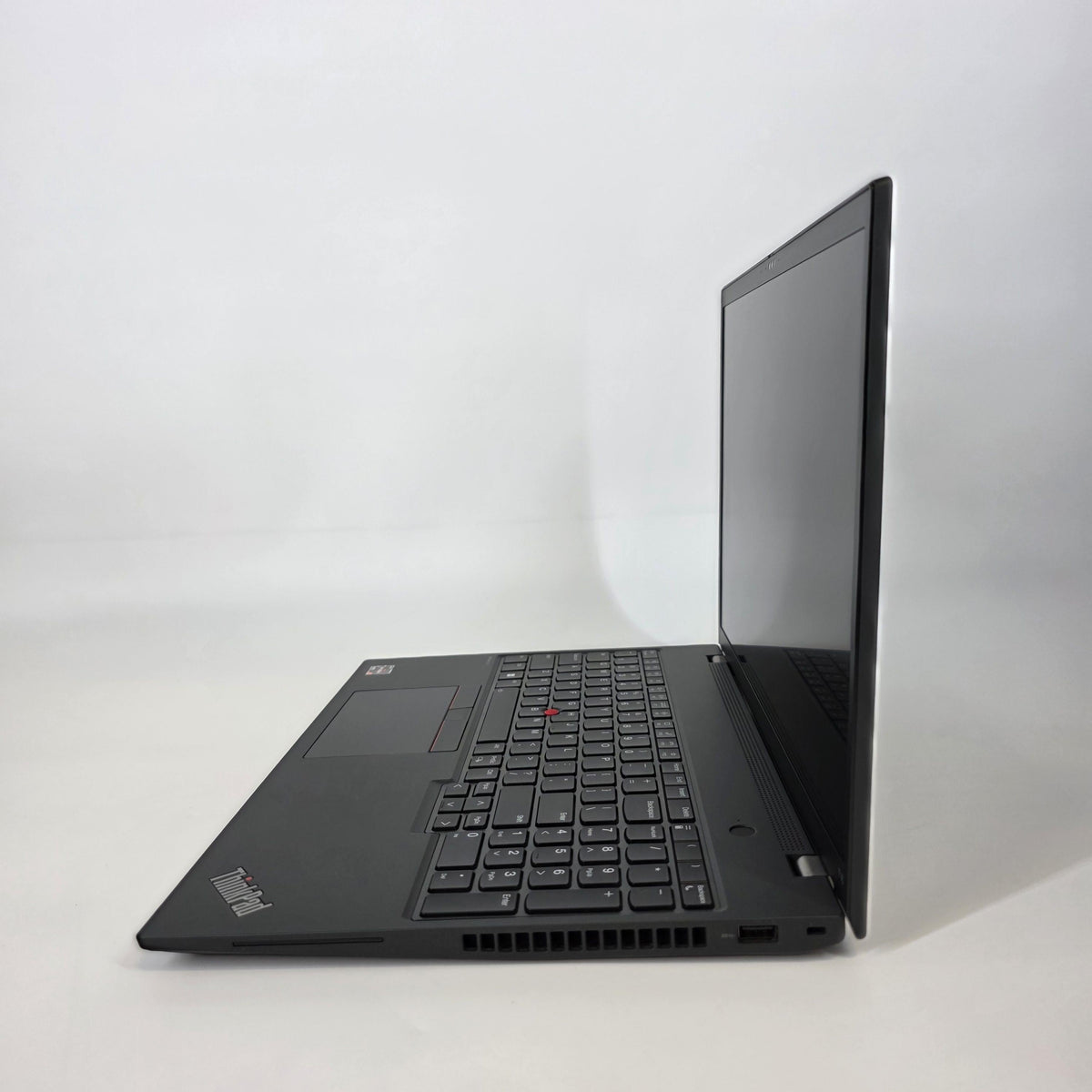 Lenovo ThinkPad T16 Gen 2 Black 3.3 GHz AMD Ryzen 7 Pro 7840U 16GB