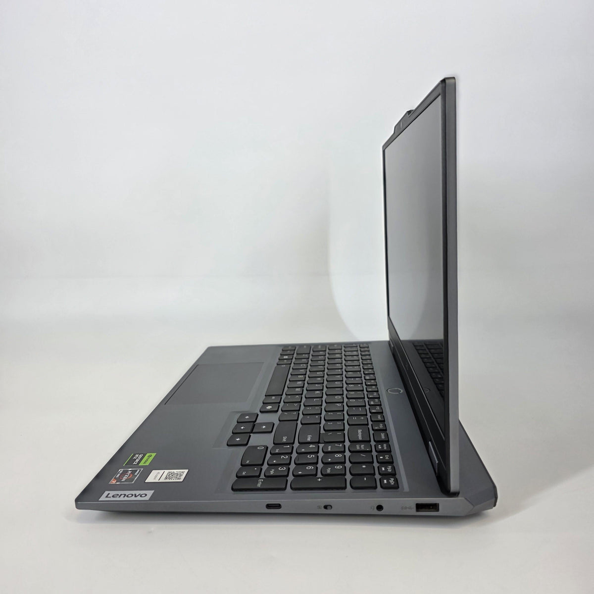Lenovo LOQ 15 Gray 3.1 GHz AMD Ryzen 7 7435HS 32GB RAM 1TB Solid