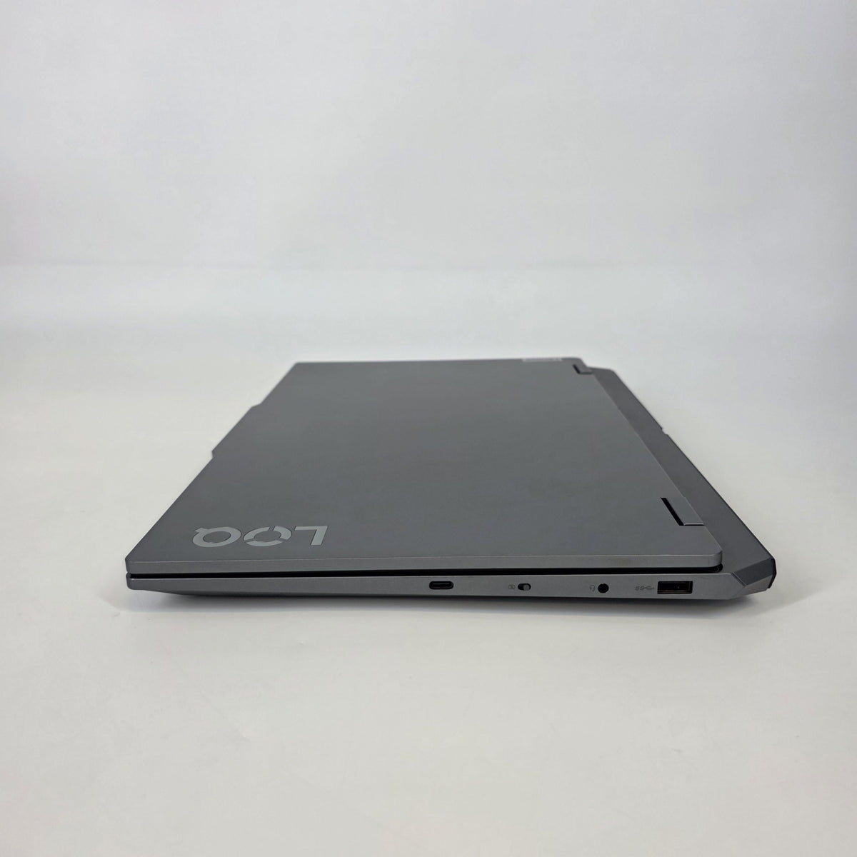 Lenovo LOQ 15 Gray 3.1 GHz AMD Ryzen 7 7435HS 32GB RAM 1TB Solid