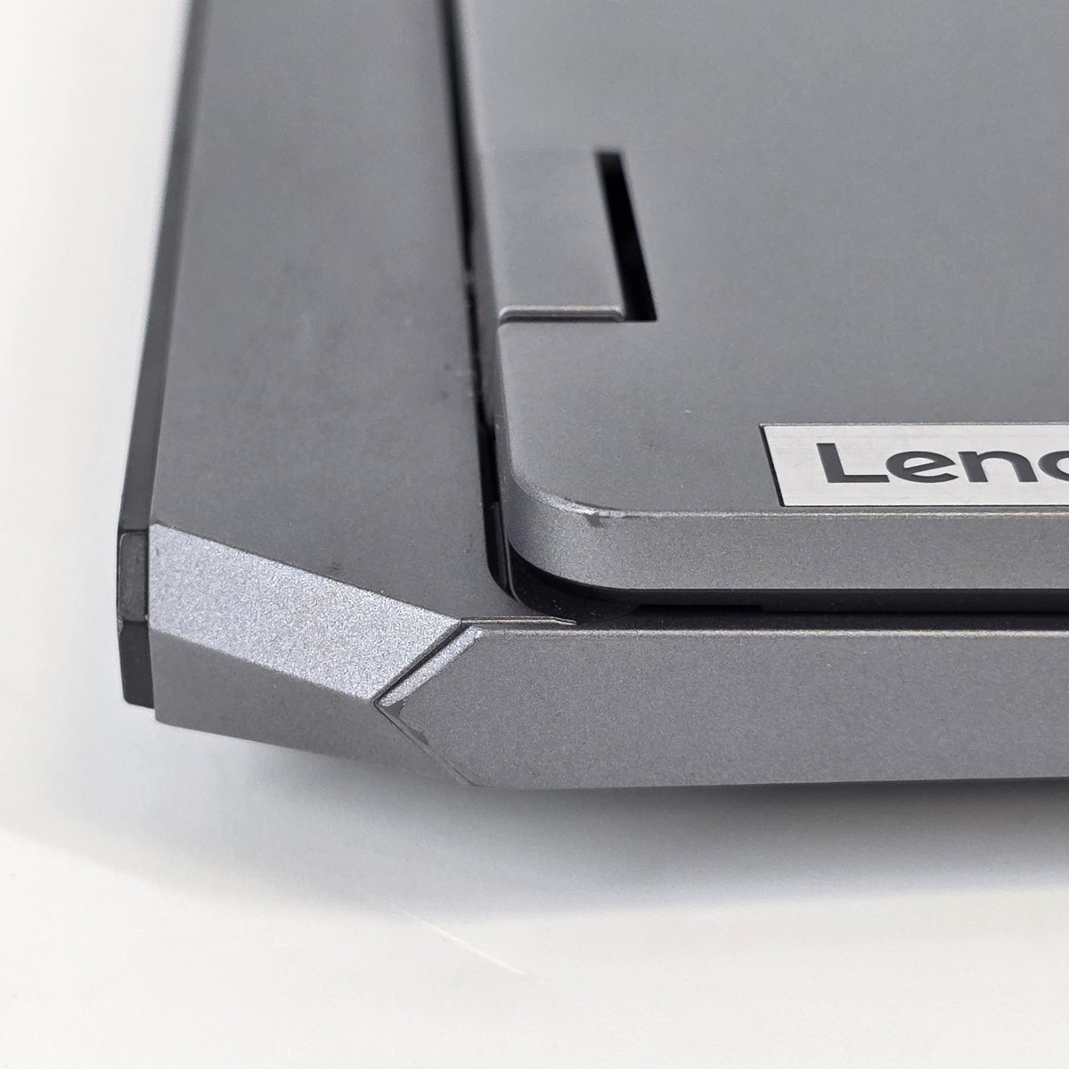 Lenovo LOQ 15 Gray 3.1 GHz AMD Ryzen 7 7435HS 32GB RAM 1TB Solid