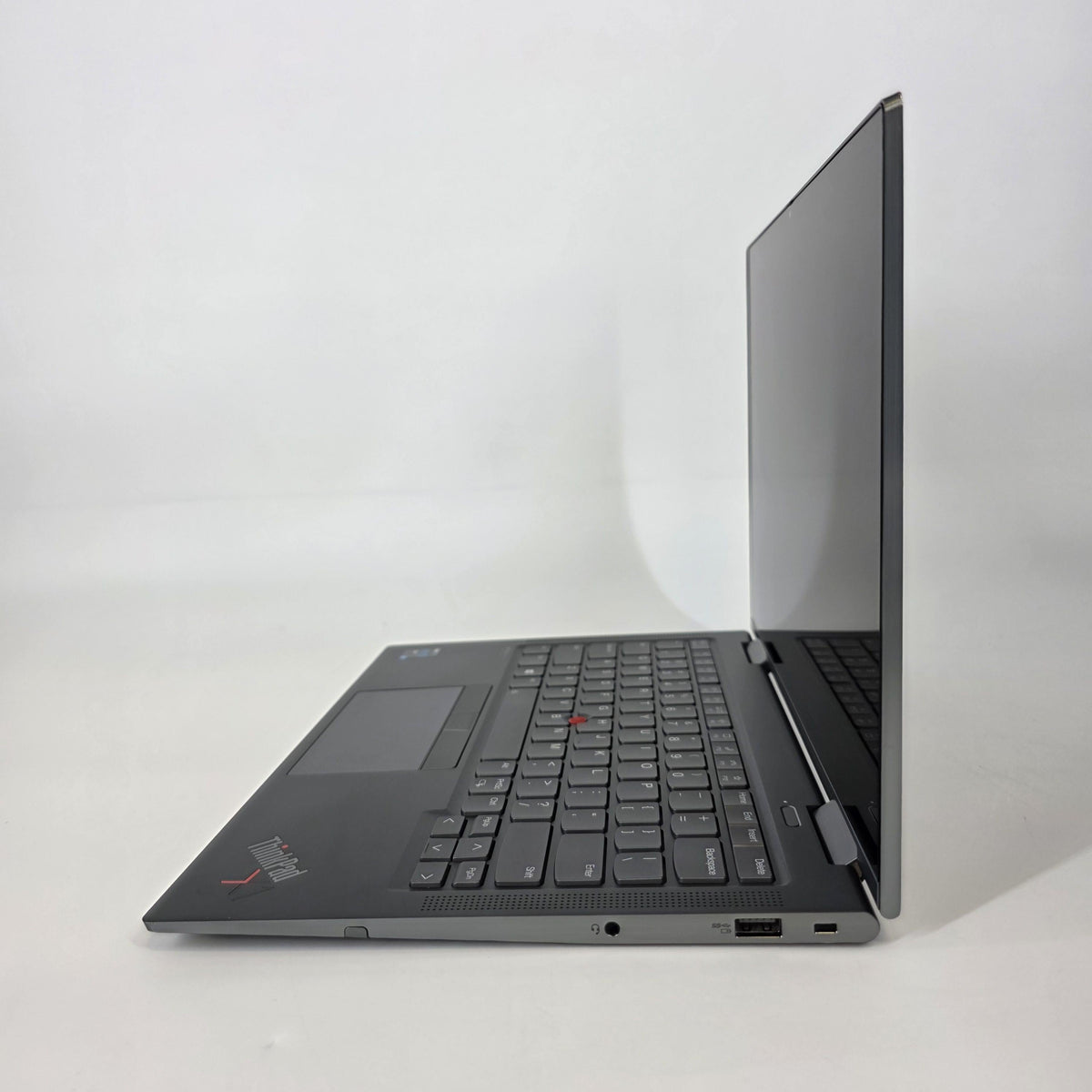 Lenovo ThinkPad X1 Yoga Gen 6 14 Gray 2.8 GHz Intel Core i7 11th Gen.