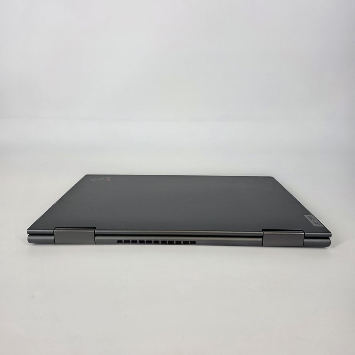 Lenovo ThinkPad X1 Yoga Gen 6 14 Gray 2.8 GHz Intel Core i7 11th Gen.