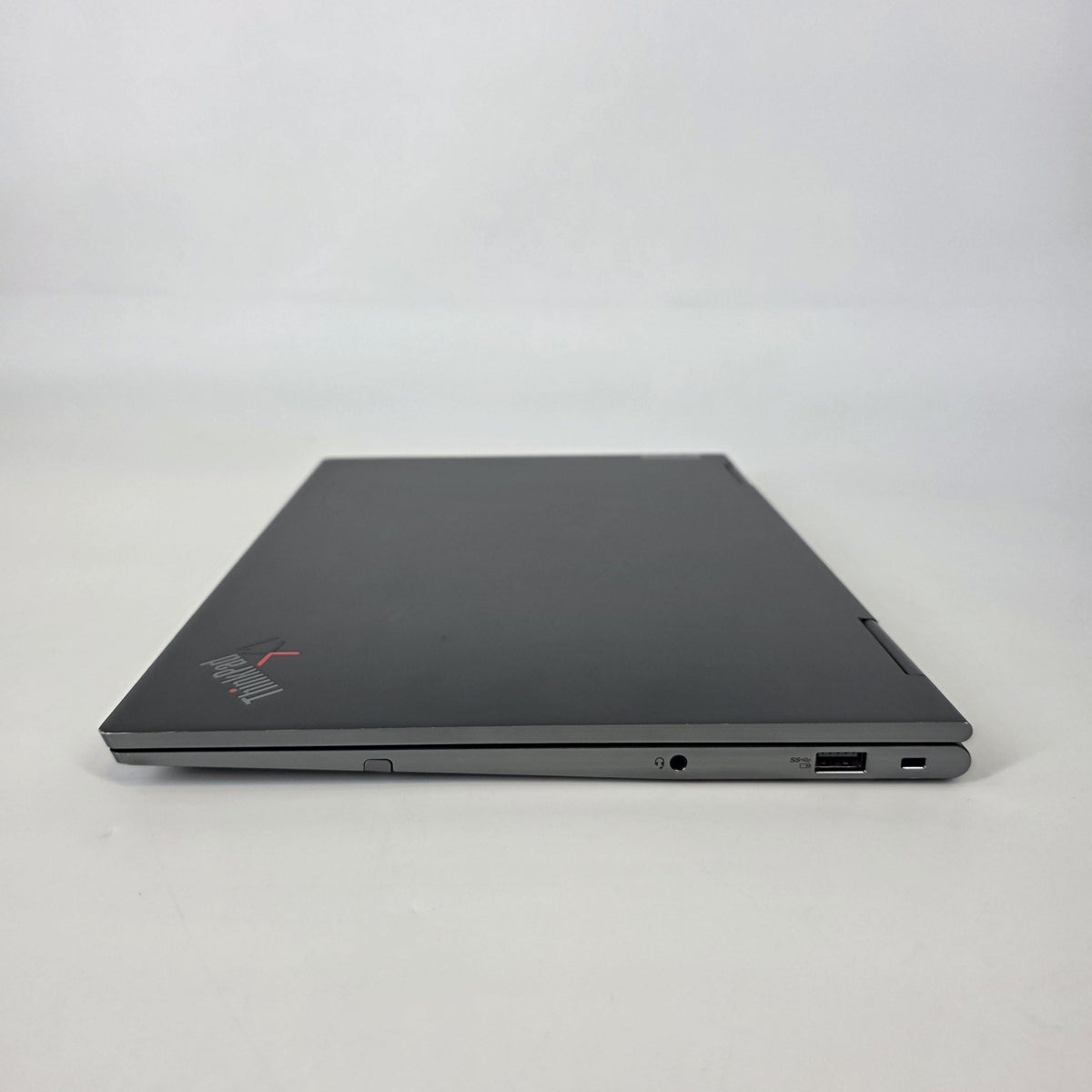Lenovo ThinkPad X1 Yoga Gen 6 14 Gray 2.8 GHz Intel Core i7 11th Gen.