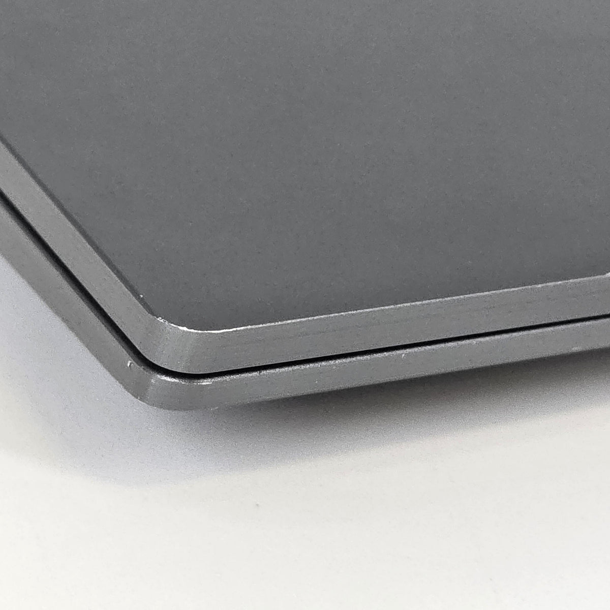 Lenovo ThinkPad X1 Yoga Gen 6 14 Gray 2.8 GHz Intel Core i7 11th Gen.
