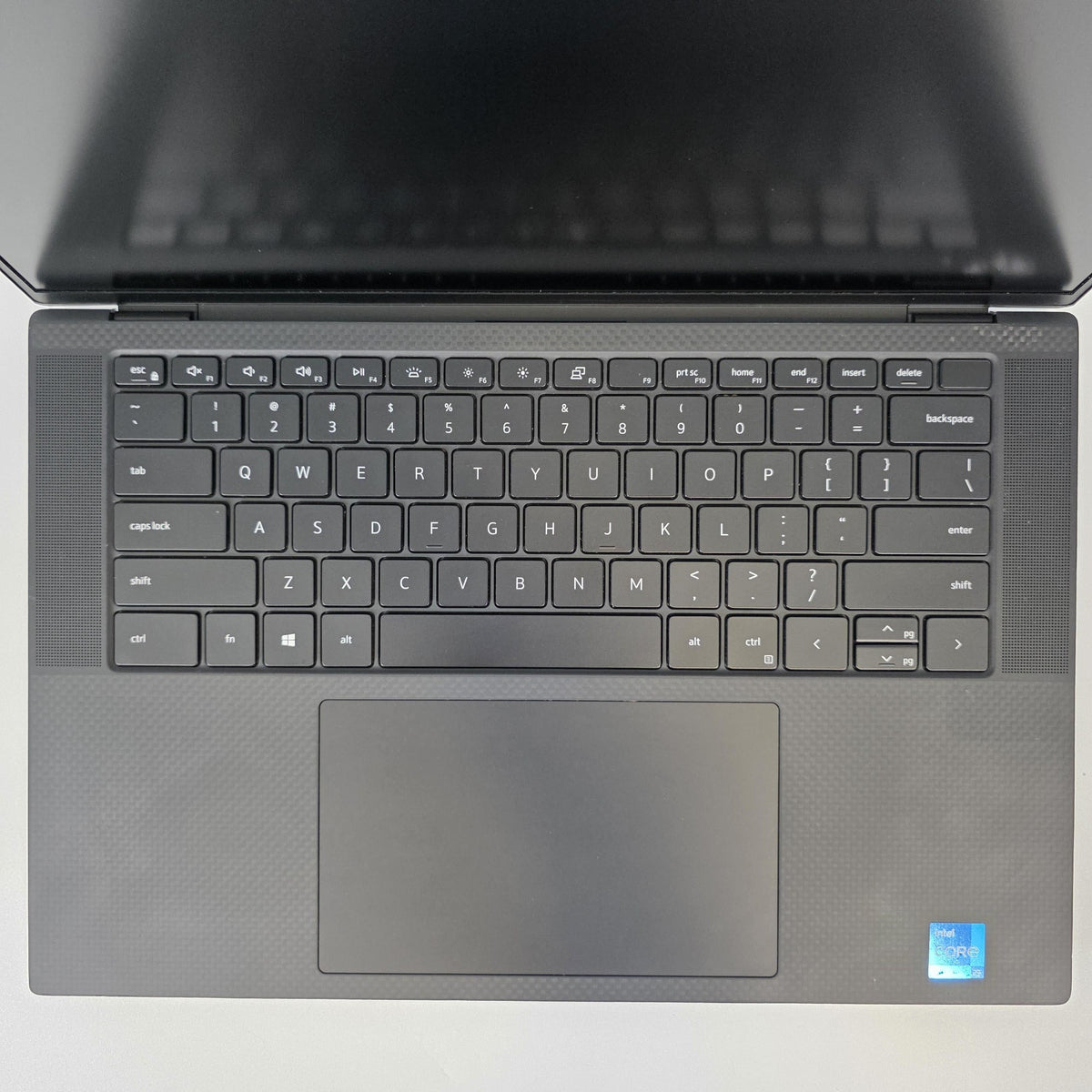 Dell XPS 15 9510 Silver 2.7 GHz Intel Core i5 11th Gen. 32GB RAM