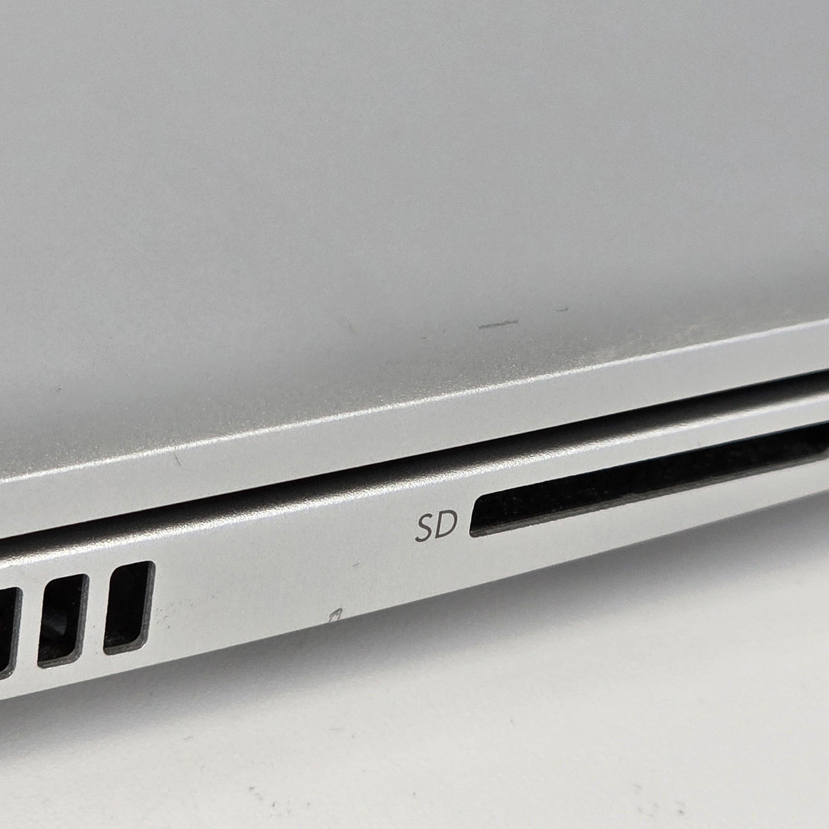 HP ProBook 450 G6 15.6 Silver 1.8 GHz Intel Core i7 8th Gen. 16GB RAM