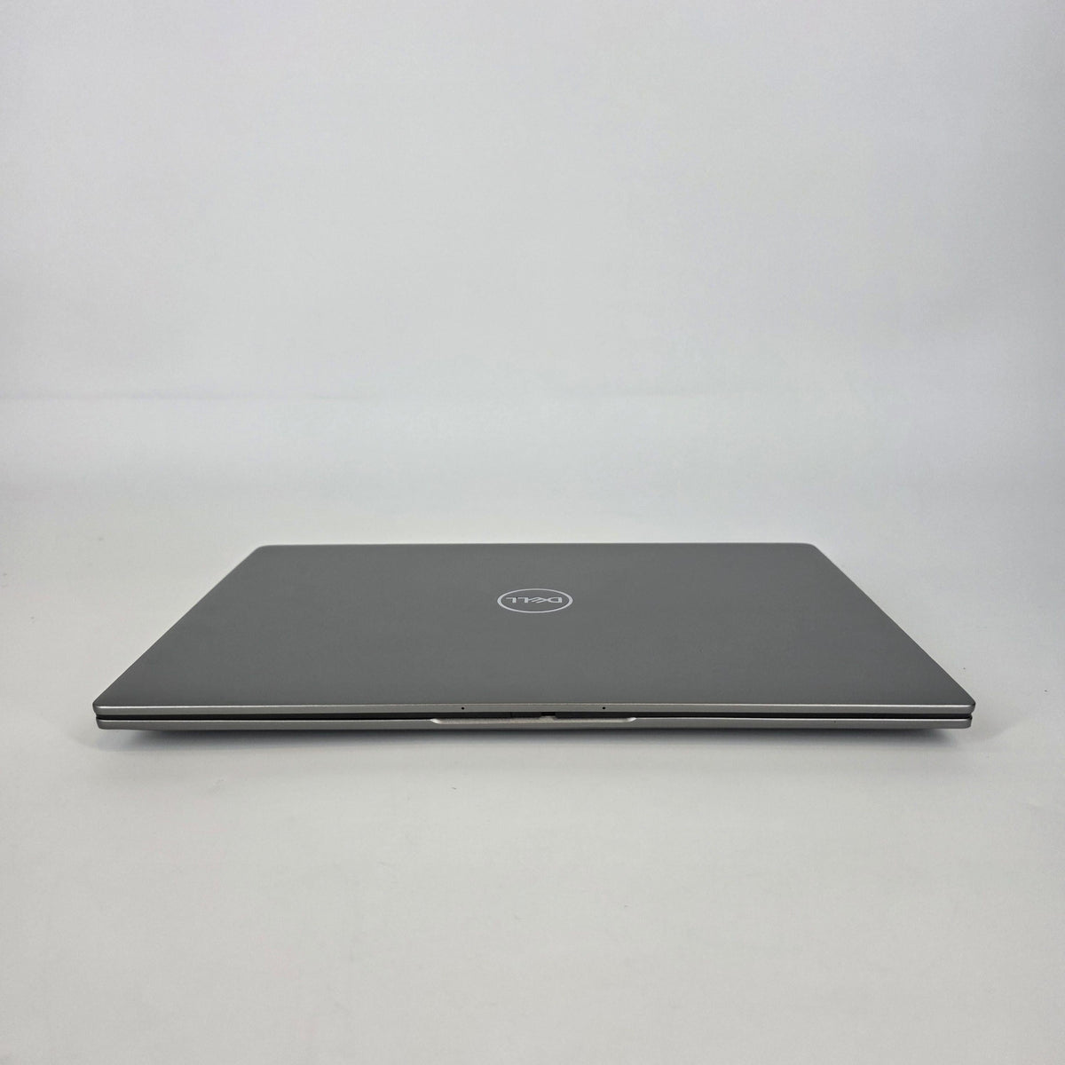 Dell Latitude 7450 14 Gray 2.1 GHz Intel Core Ultra 7 32GB RAM 512GB