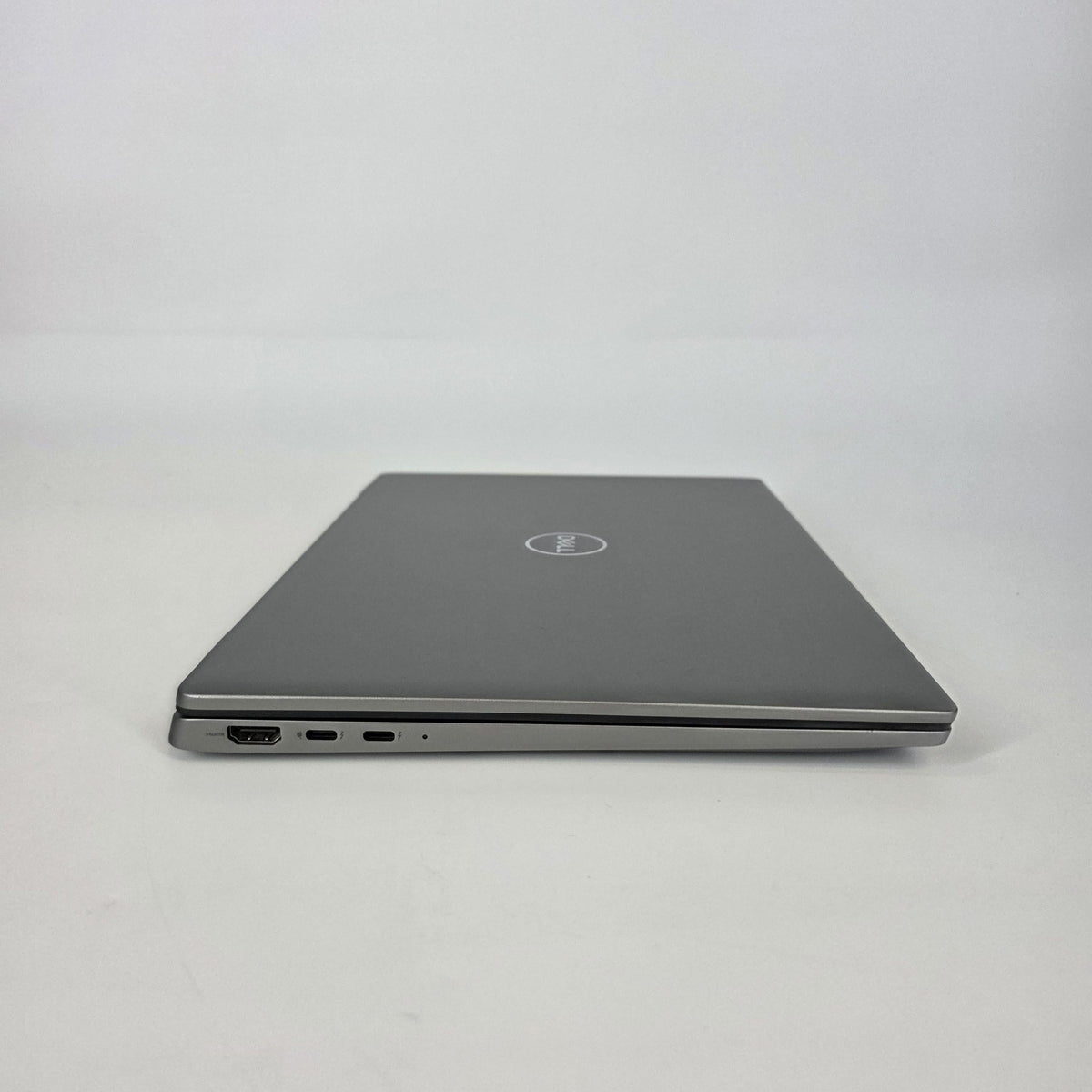 Dell Latitude 7450 14 Gray 2.1 GHz Intel Core Ultra 7 32GB RAM 512GB