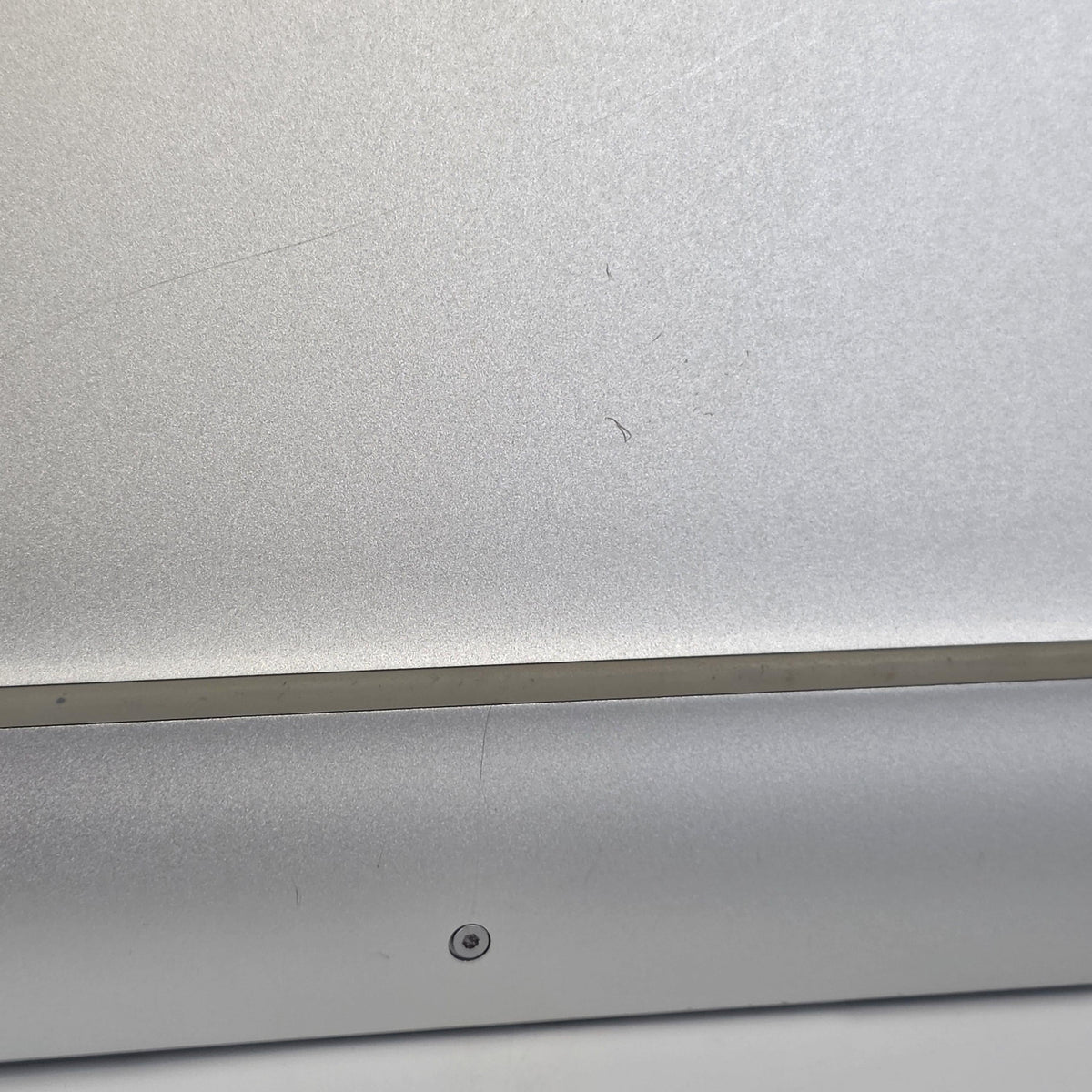 Dell XPS 15 9510 Silver 2.3 GHz Intel Core i7 11th Gen. 16GB RAM