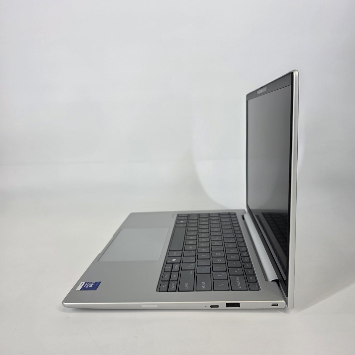 HP Elitebook 8 G2i 14 Silver 2.4 GHz Intel Core Ultra 7 Series 3 32GB