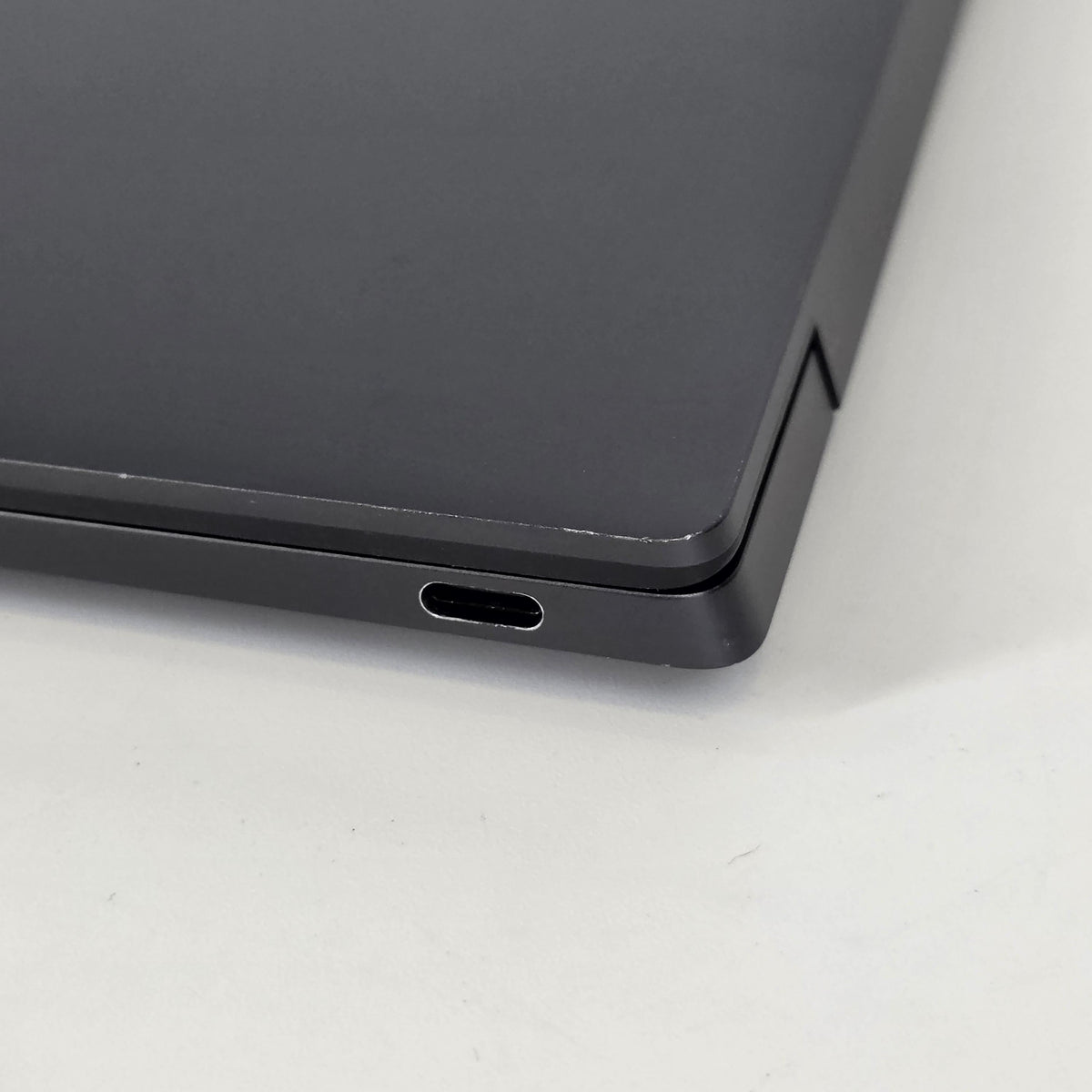 Dell XPS 13 Plus 9320 Black 2.2 GHz Intel Core i7 13th Gen. 32GB RAM