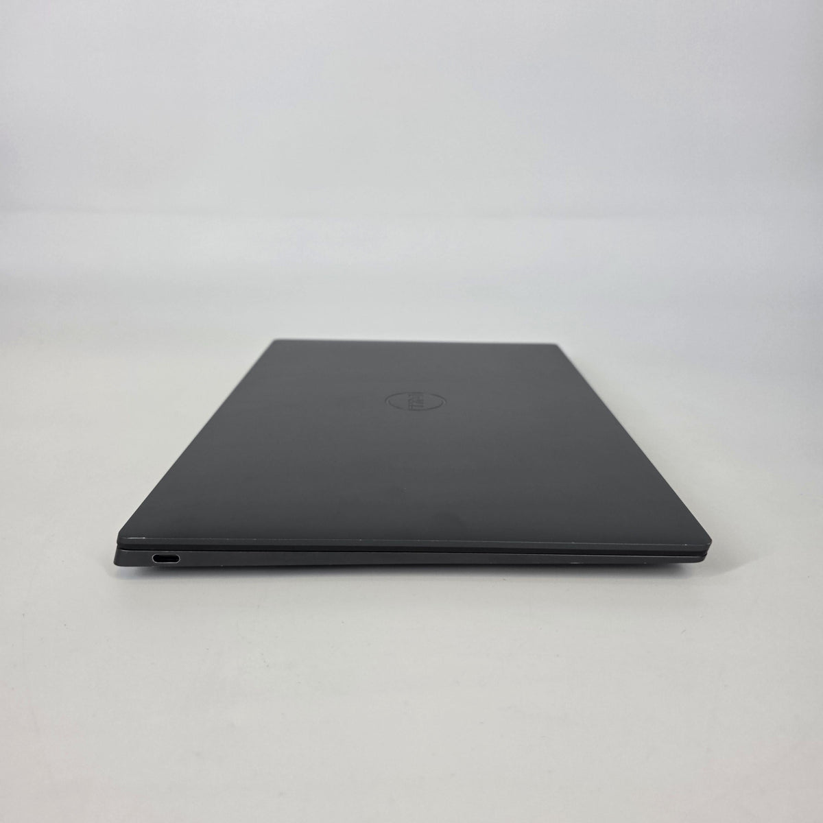 Dell XPS 13 Plus 9320 Black 2.2 GHz Intel Core i7 13th Gen. 32GB RAM