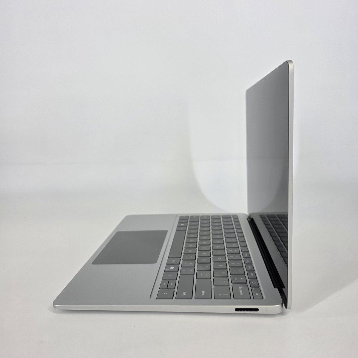 Microsoft Surface Laptop 7 13.8 Platinum WiFi 3.4 GHz Qualcomm