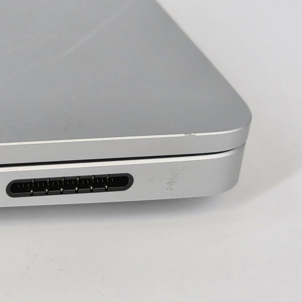 Microsoft Surface Laptop 7 13.8 Platinum WiFi 3.4 GHz Qualcomm