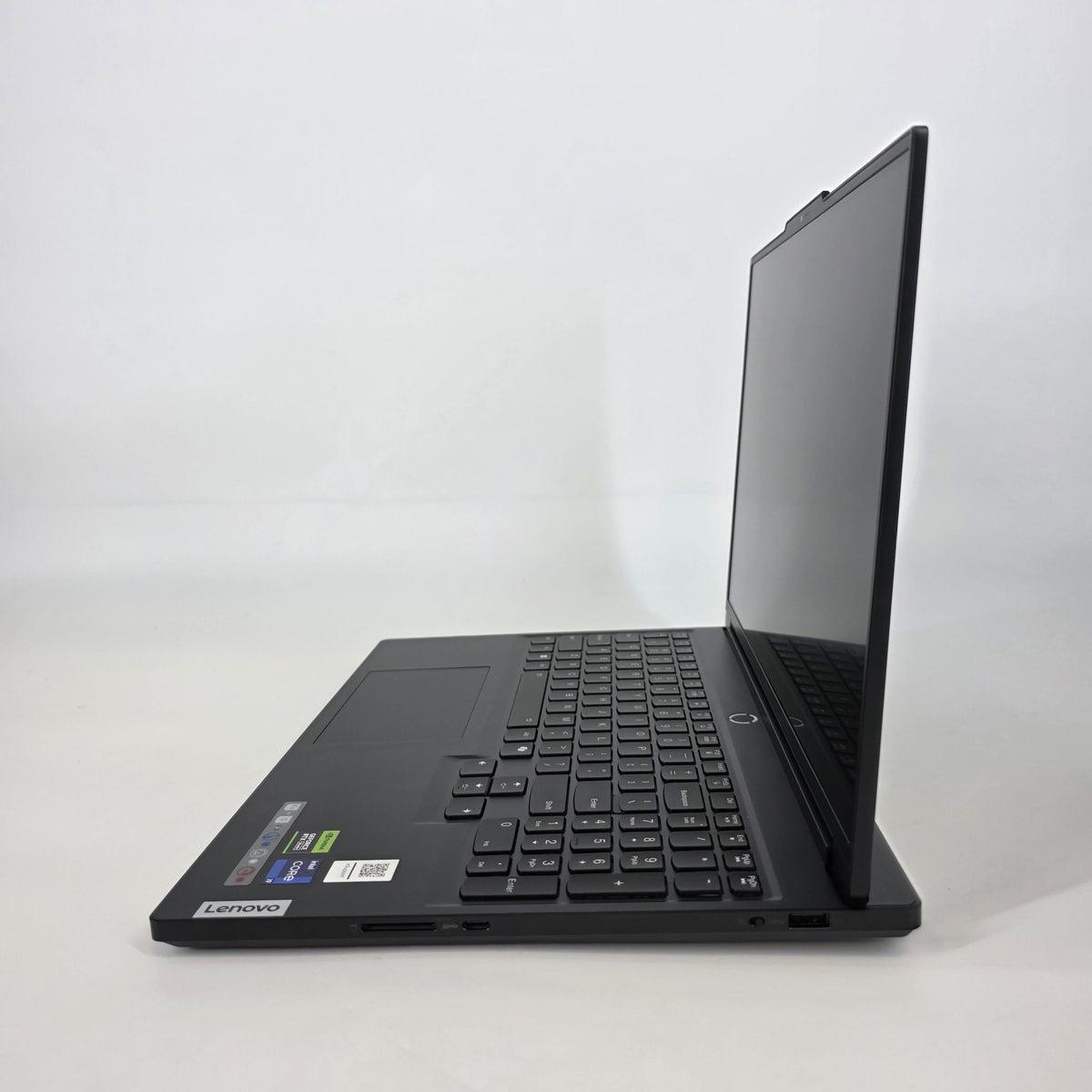 Lenovo Legion 7i Gen 9 16 Black 2.2 GHz Intel Core i9 14th Gen. 32GB