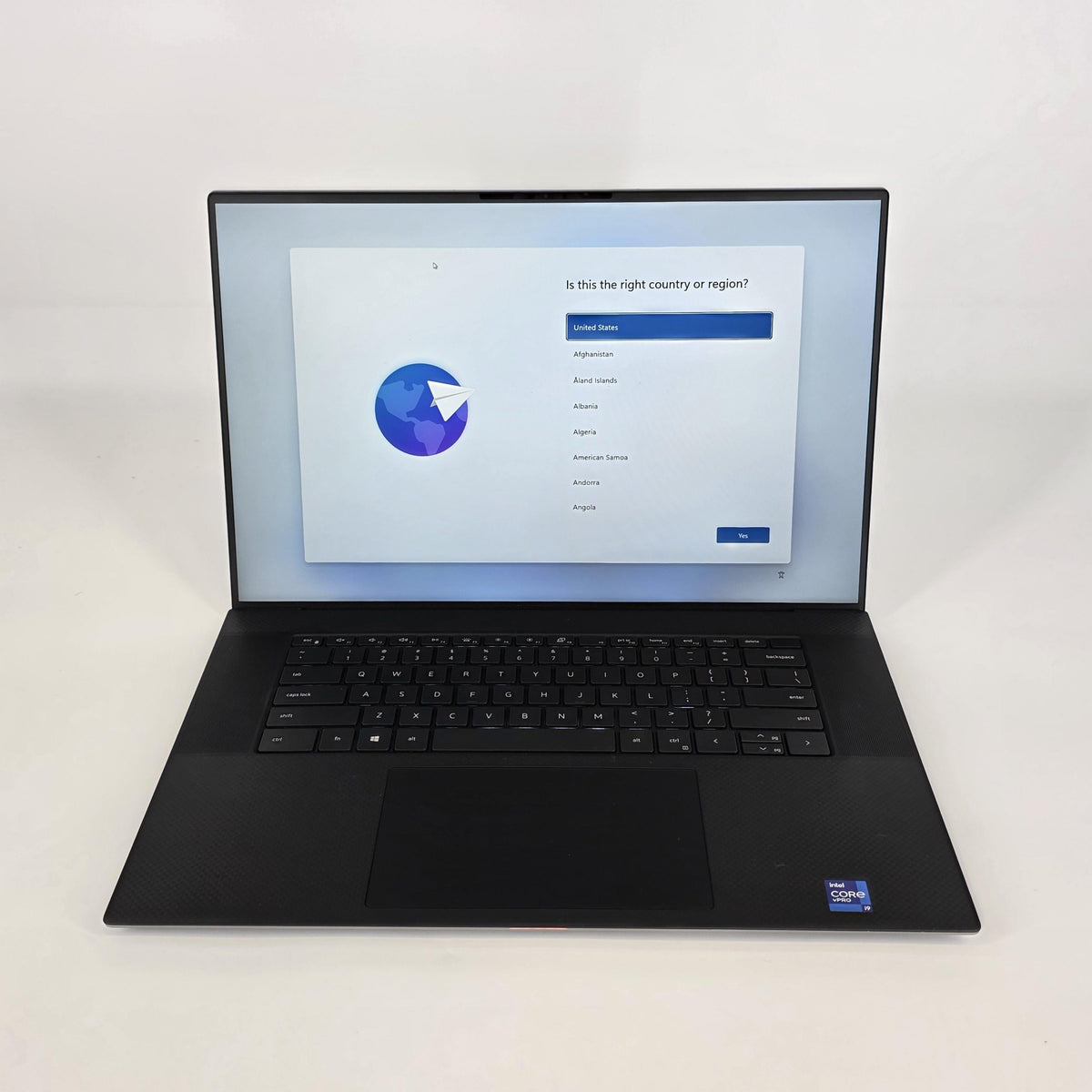Dell Precision 5760 17 Gray 2.6 GHz Intel Core i9 11th Gen. 64GB RAM