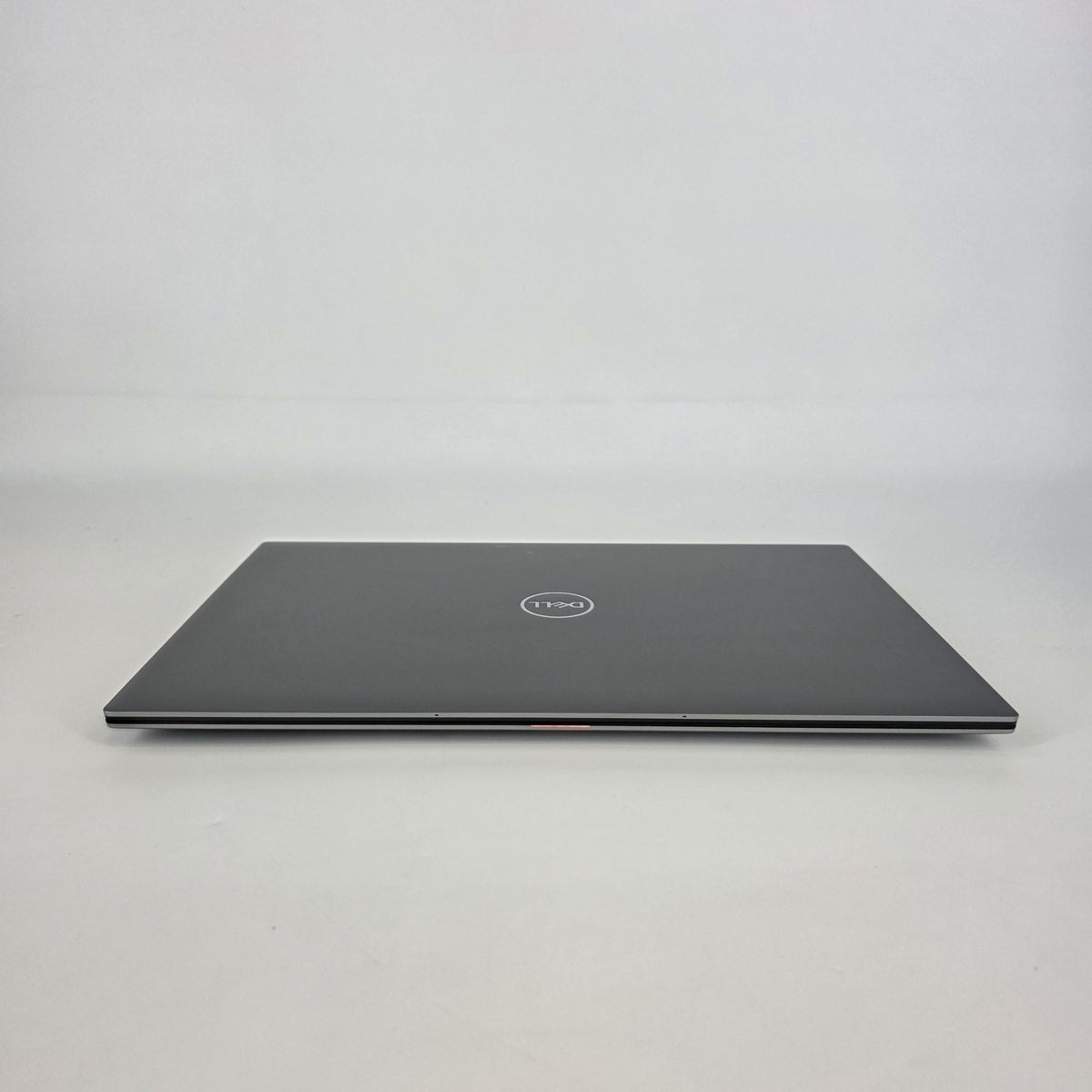 Dell Precision 5760 17 Gray 2.6 GHz Intel Core i9 11th Gen. 64GB RAM