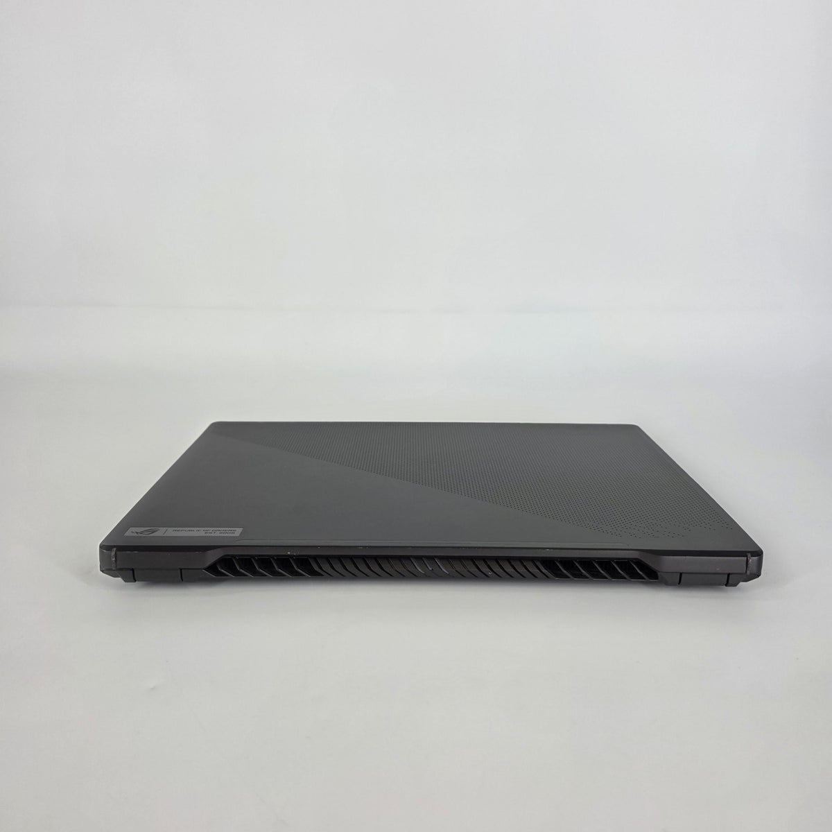 Asus ROG Zephyrus G15 GA503 15.6 Black 3.3 GHz AMD Ryzen 9 5900HS