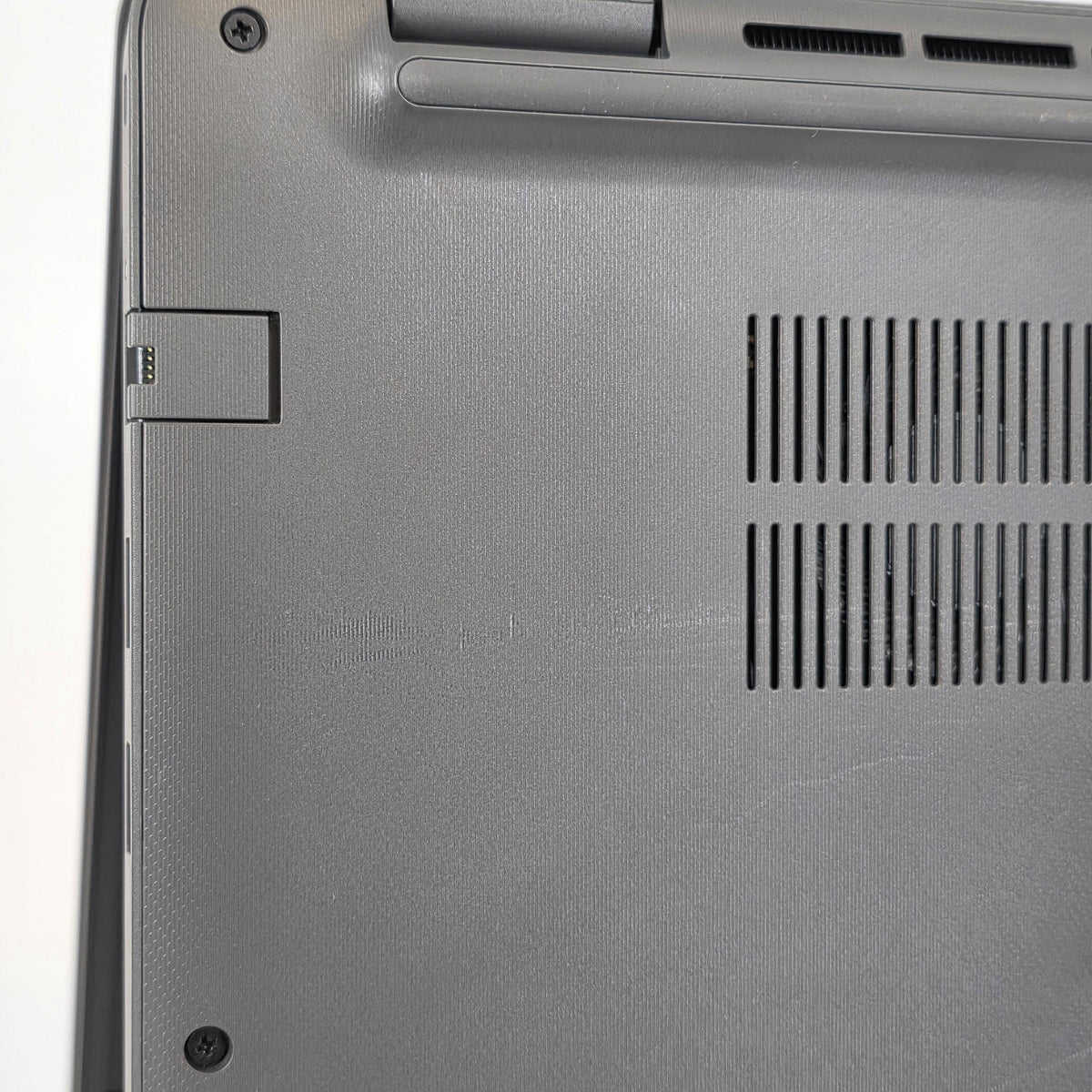 Dell Latitude 3540 15.6 Black 1.3 GHz Intel Core i5 13th Gen. 16GB