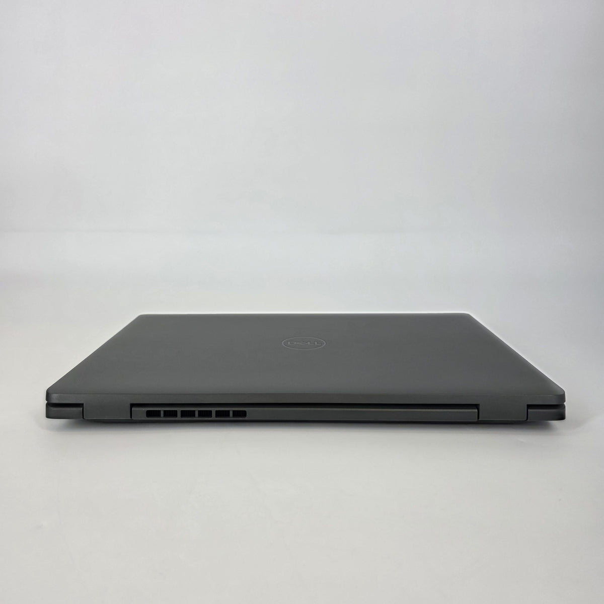 Dell Latitude 3540 15.6 Black 1.3 GHz Intel Core i5 13th Gen. 16GB
