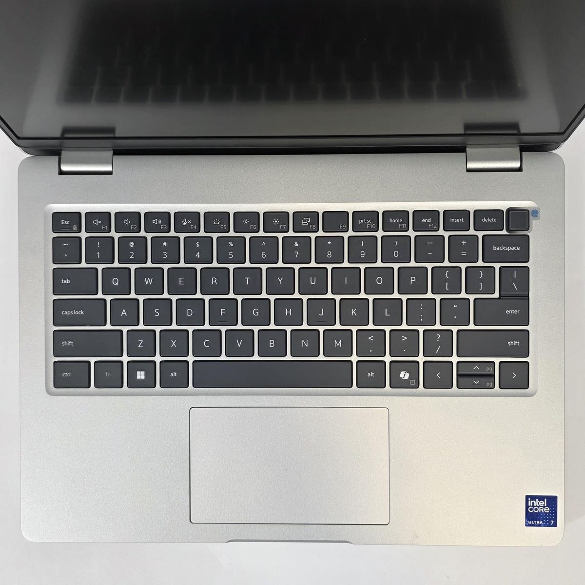 Dell Pro 14 PC14250 Platinum Silver 2.1 GHz Intel Core 7 32GB RAM