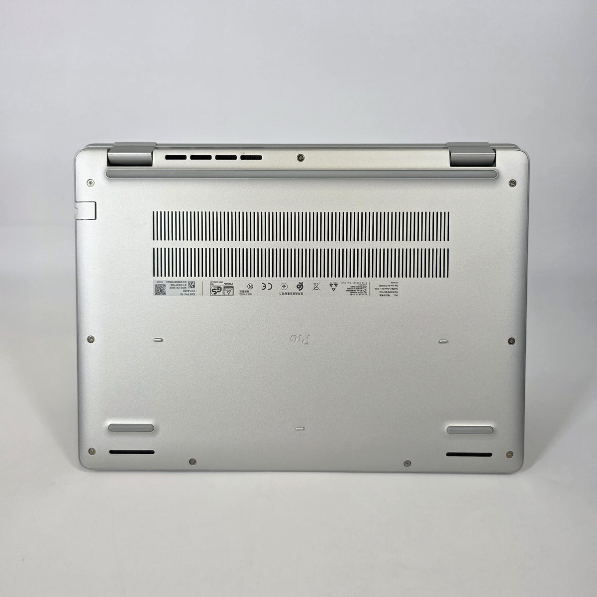 Dell Pro 14 PC14250 Platinum Silver 2.1 GHz Intel Core 7 32GB RAM