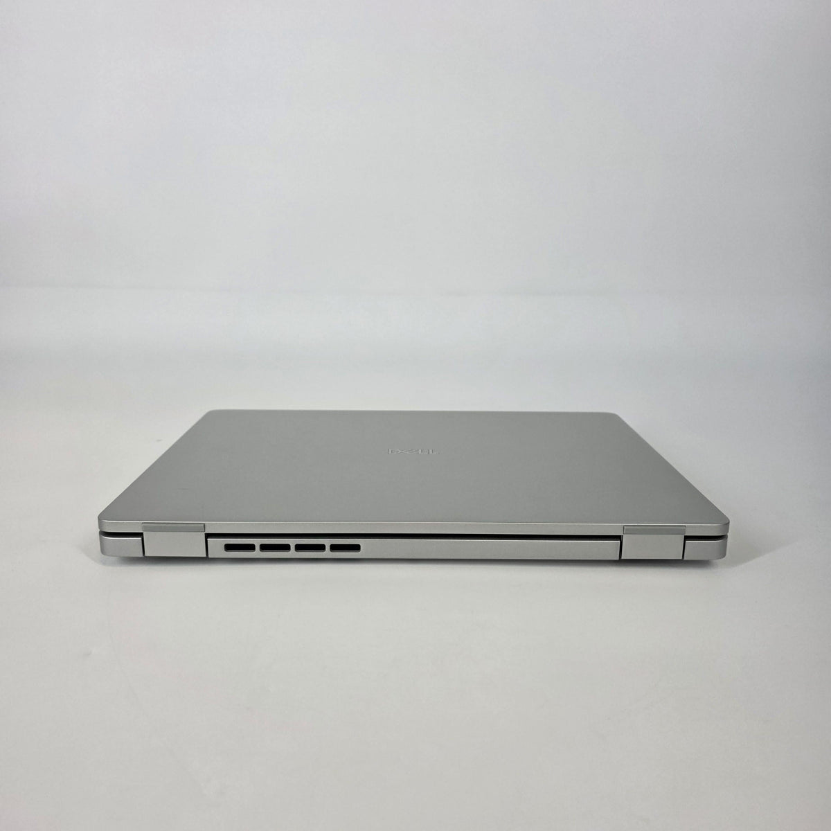 Dell Pro 14 PC14250 Platinum Silver 2.1 GHz Intel Core 7 32GB RAM
