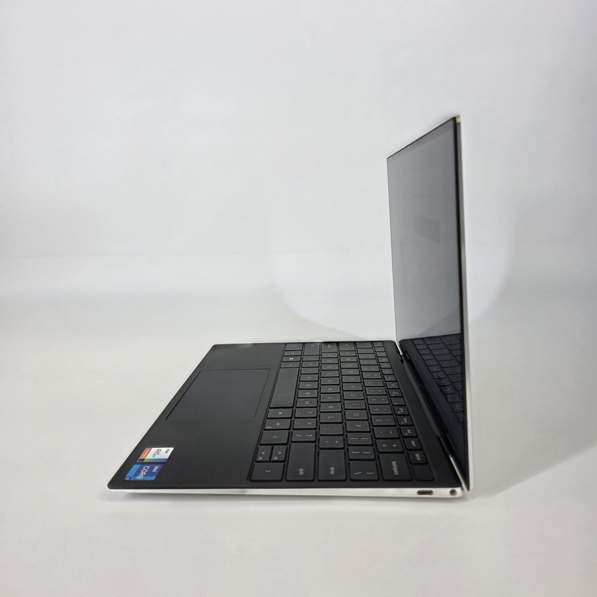 Dell XPS 13 9310 Silver 2.8 GHz Intel Core i7 11th Gen. 32GB RAM 1TB