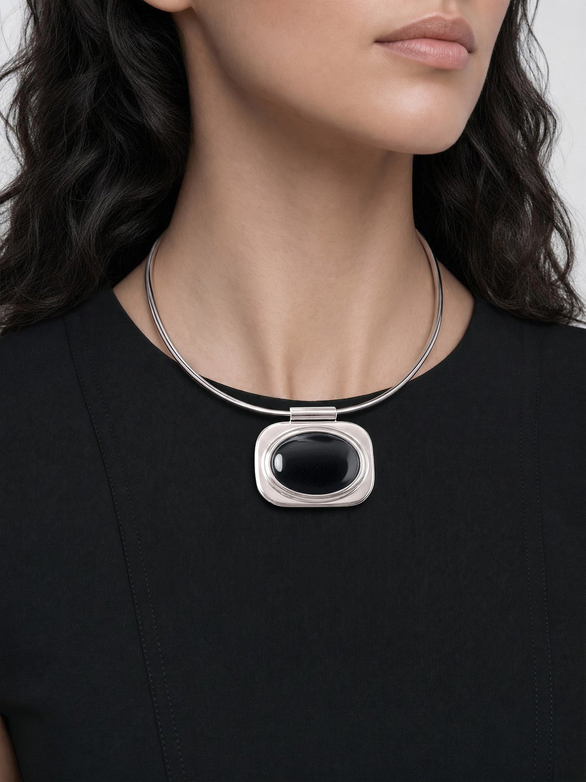 Onyx Cabochon Collar Necklace