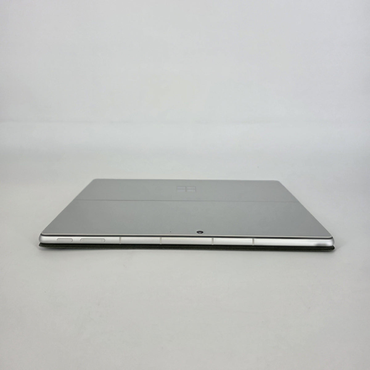 Microsoft Surface Pro 9 13 Platinum Unlocked 2.9 GHz Microsoft SQ3