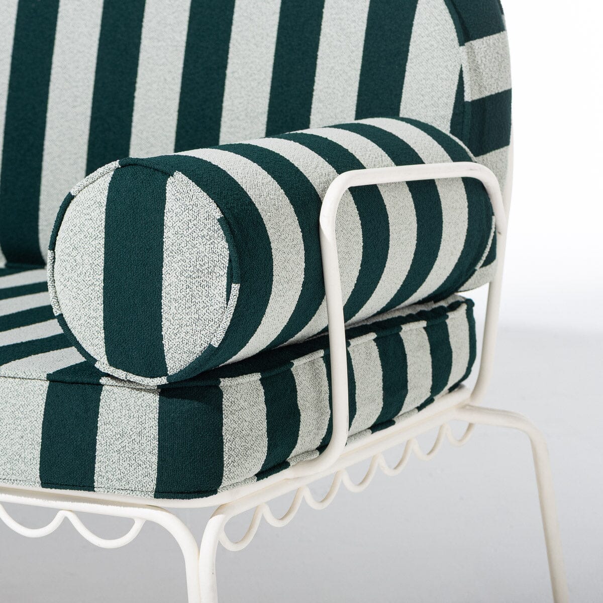 The Al Fresco Love Seat