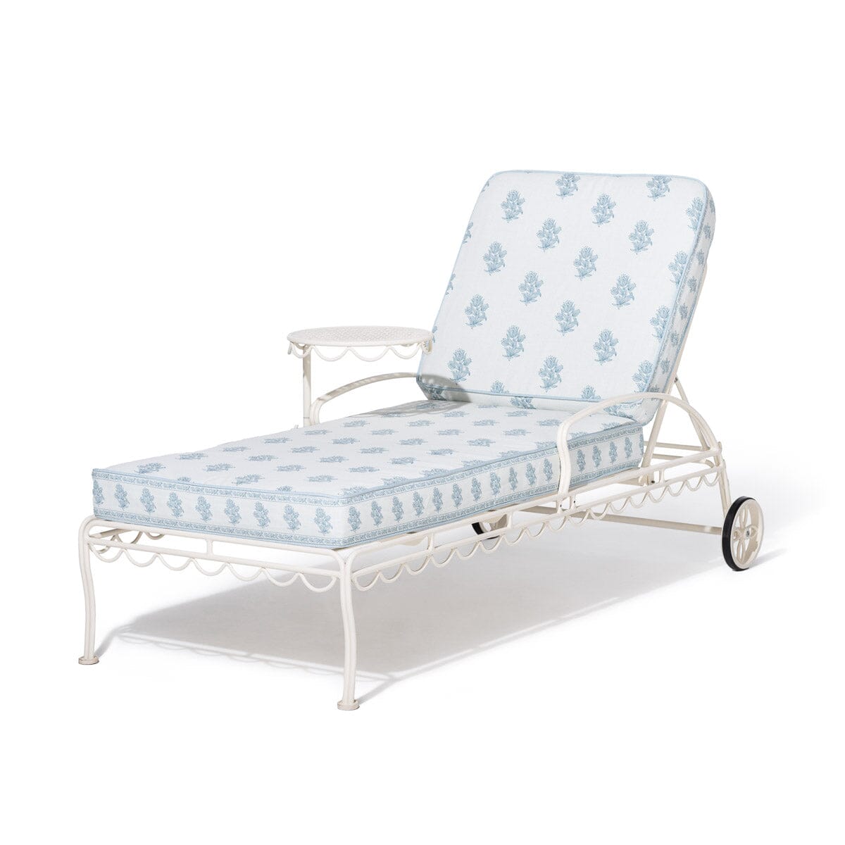 The Al Fresco Sun Lounger by Amanda Lindroth