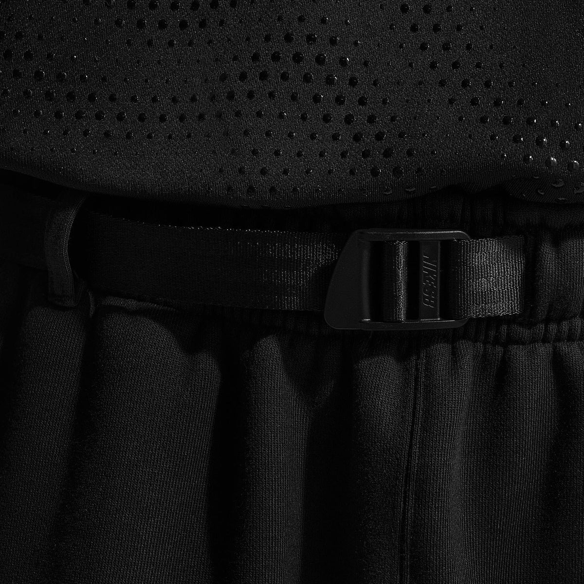 Nike SB Ishod Cargo Pants (Black)