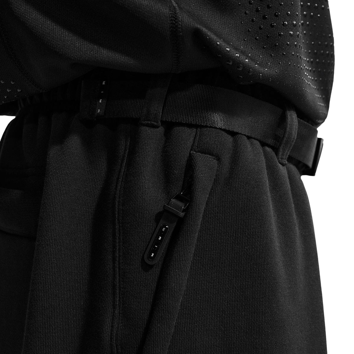 Nike SB Ishod Cargo Pants (Black)