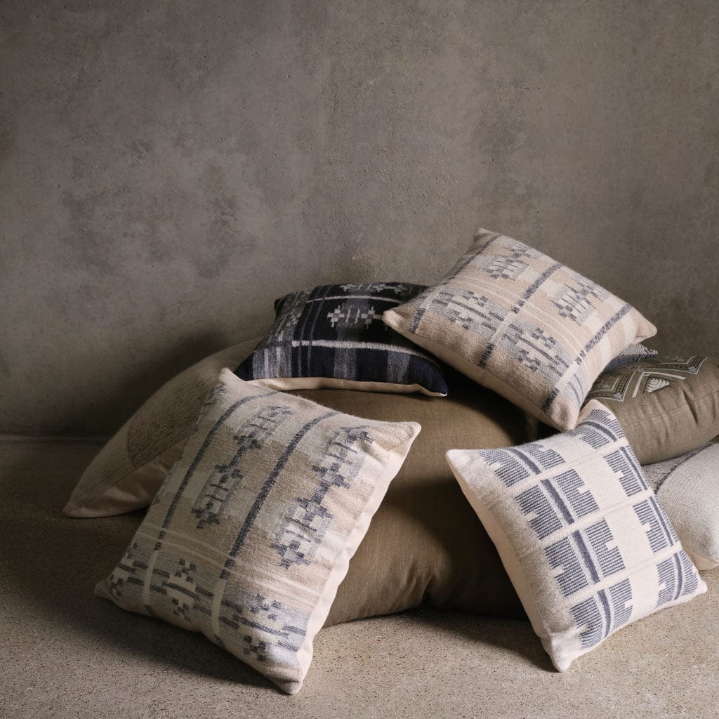 Agata Pillow