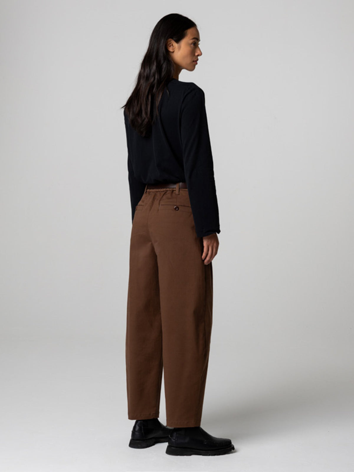 Women's Amy Powney + Finisterre Pleat Front Trouser