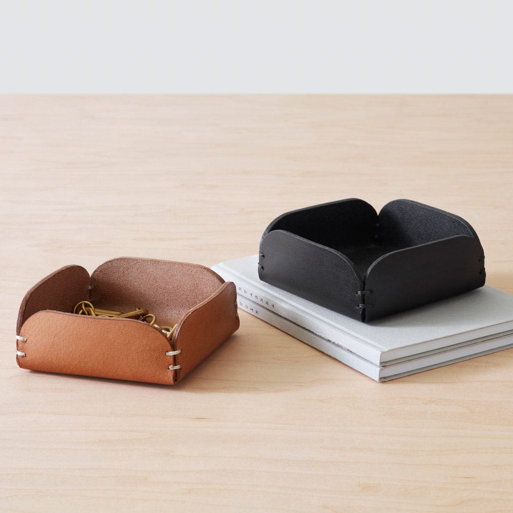 Azad Leather Tray