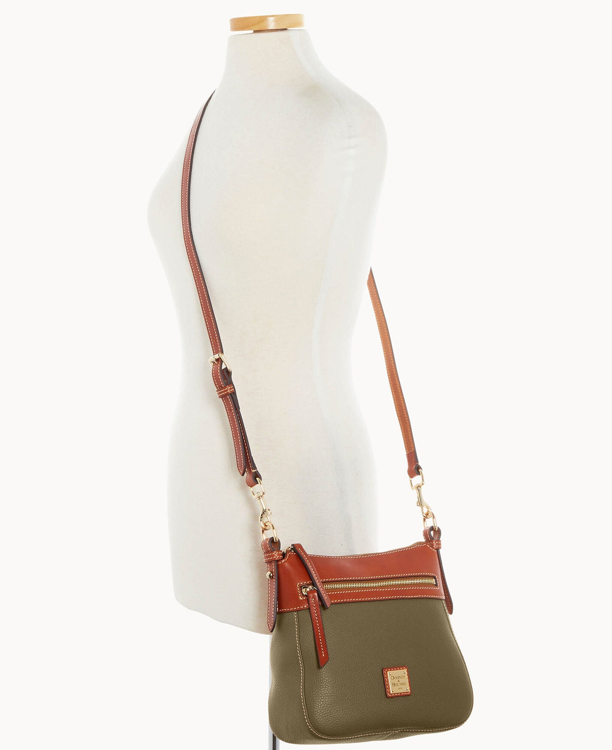 Pebble Grain Crossbody 25