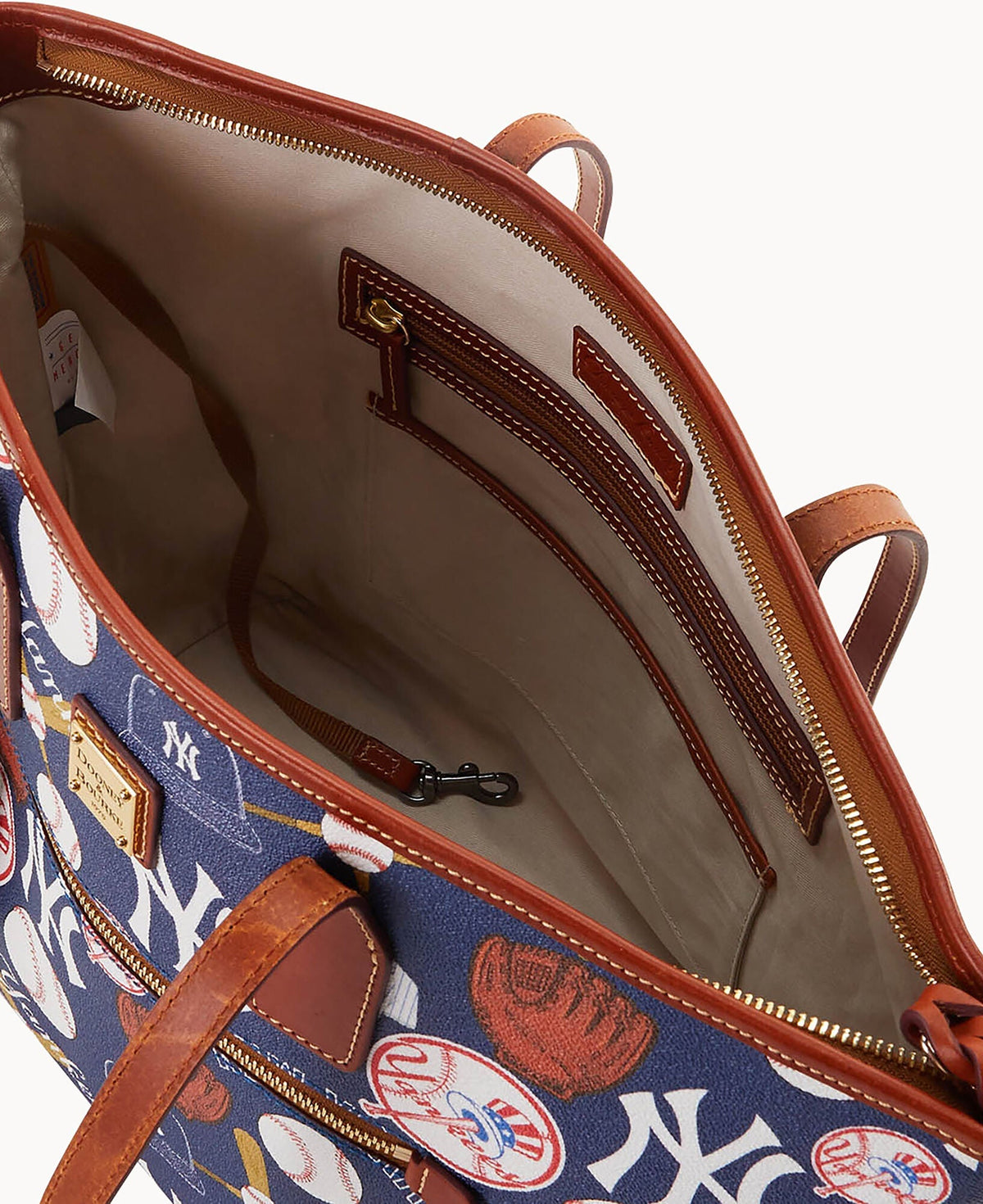 MLB Yankees Zip Tote