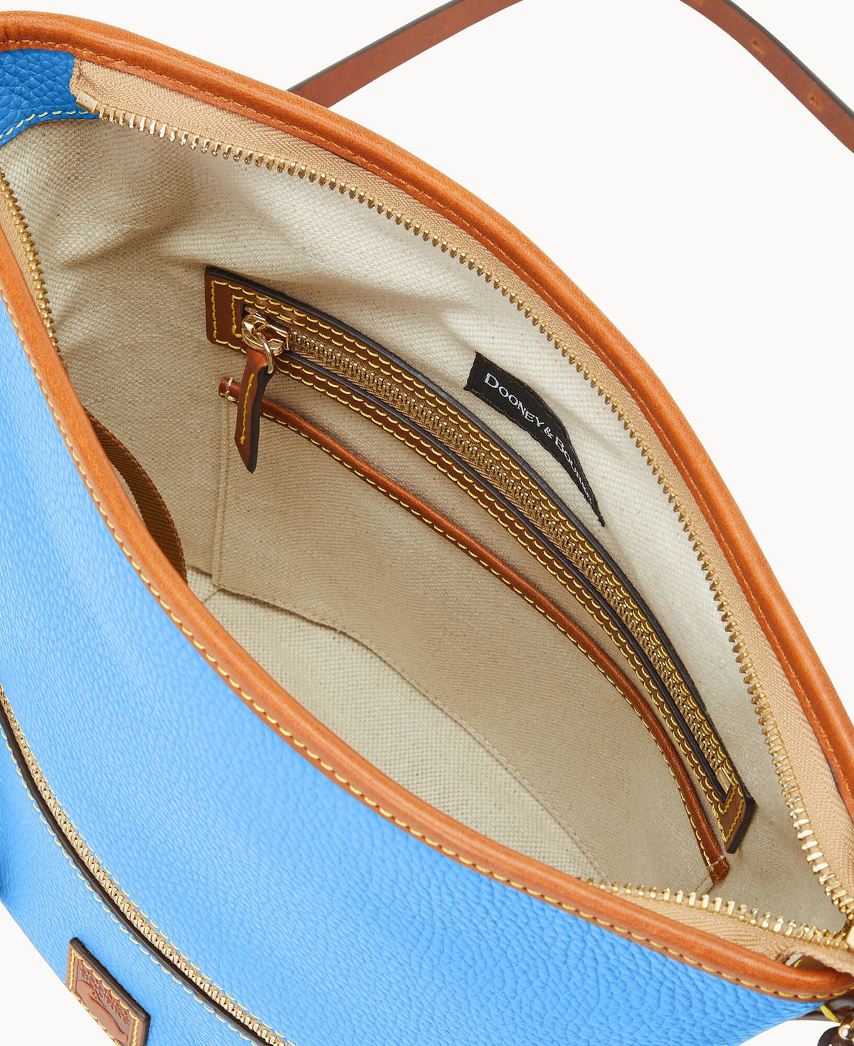 Pebble Grain Zip Sac
