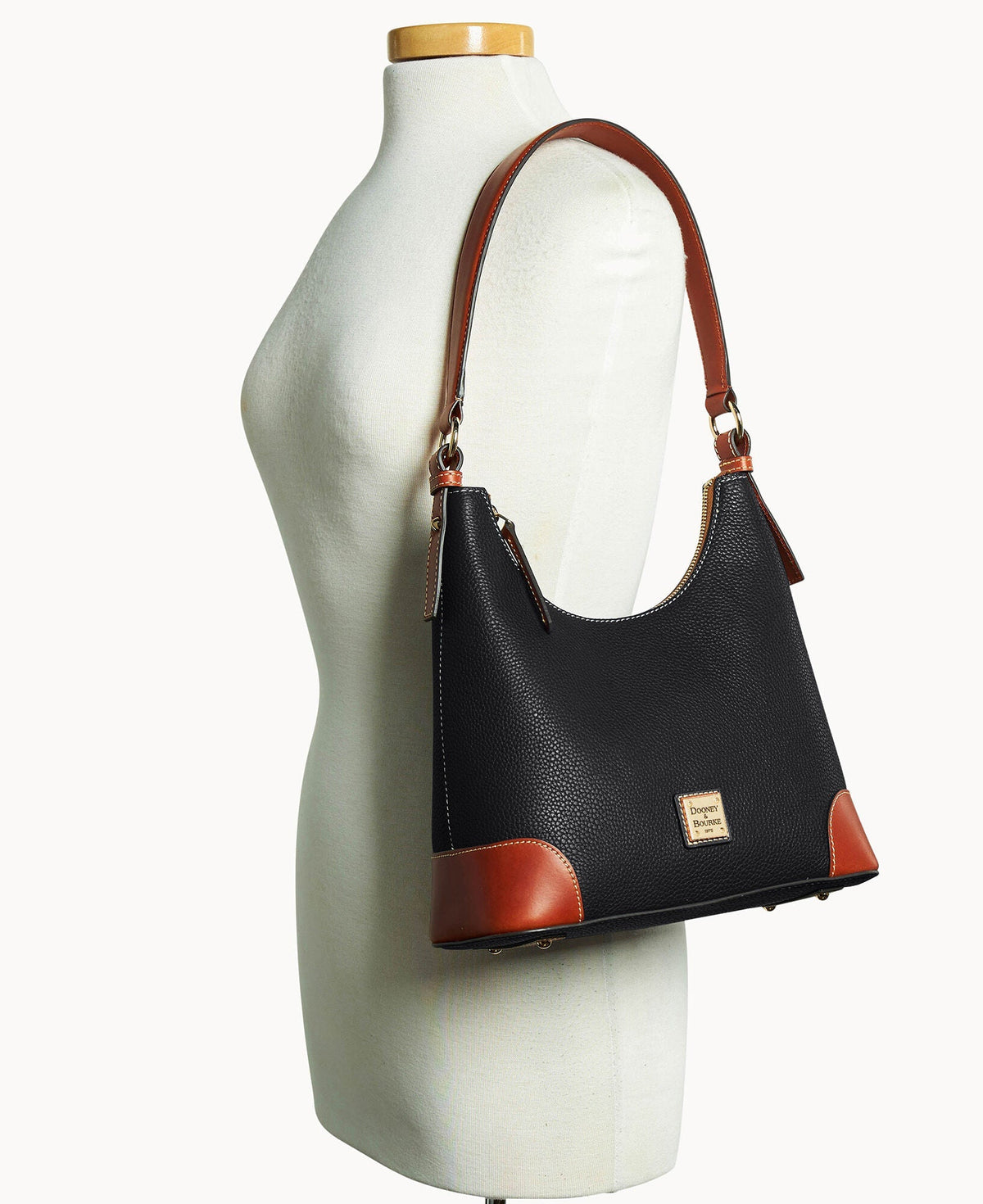 Pebble Grain Small Hobo