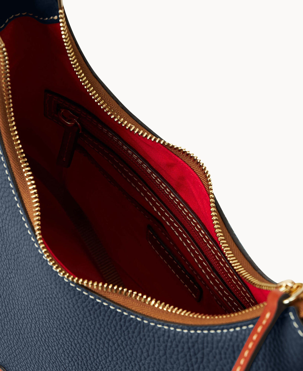 Pebble Grain Small Hobo